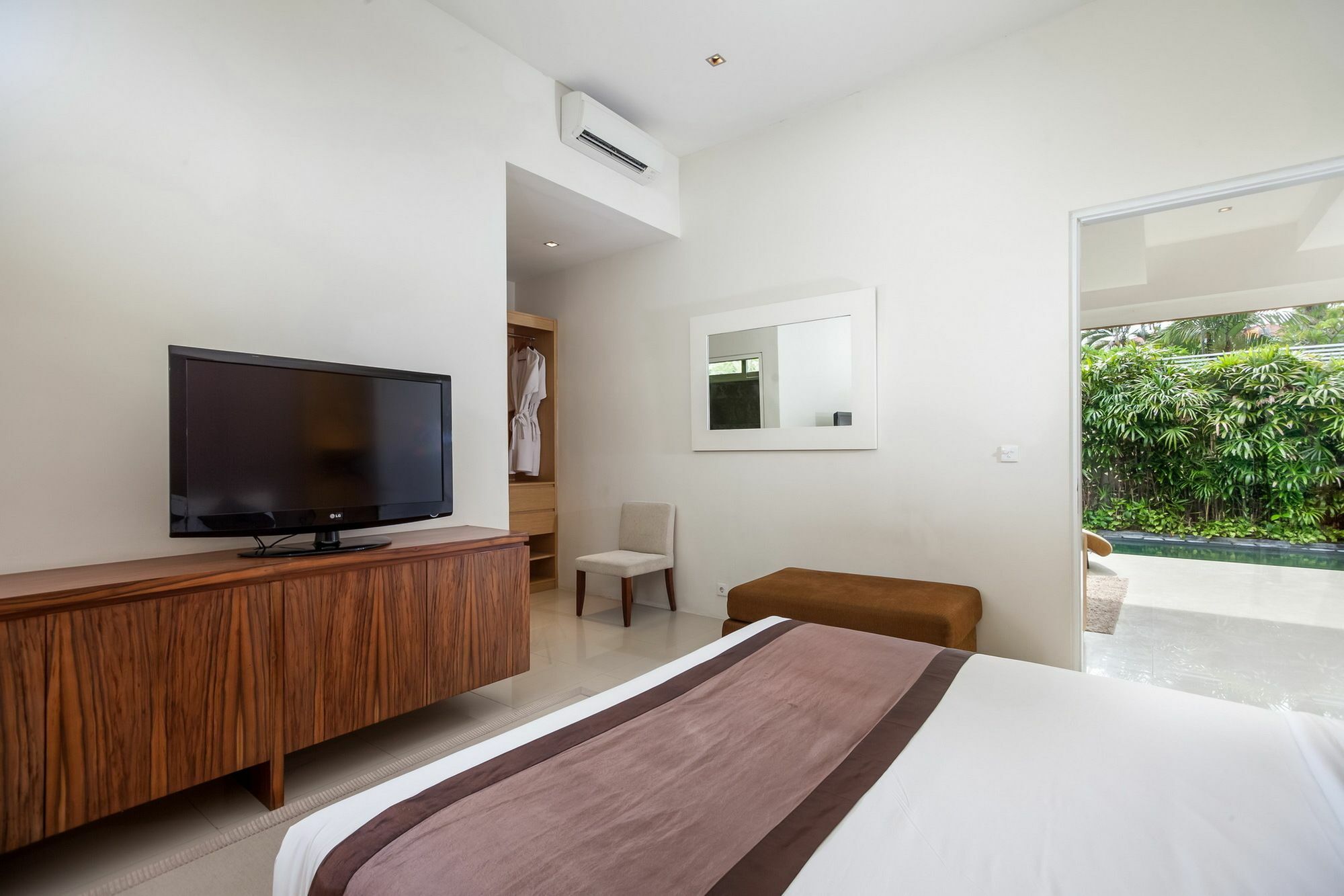 Plawa No. 52 Seminyak (Bali)